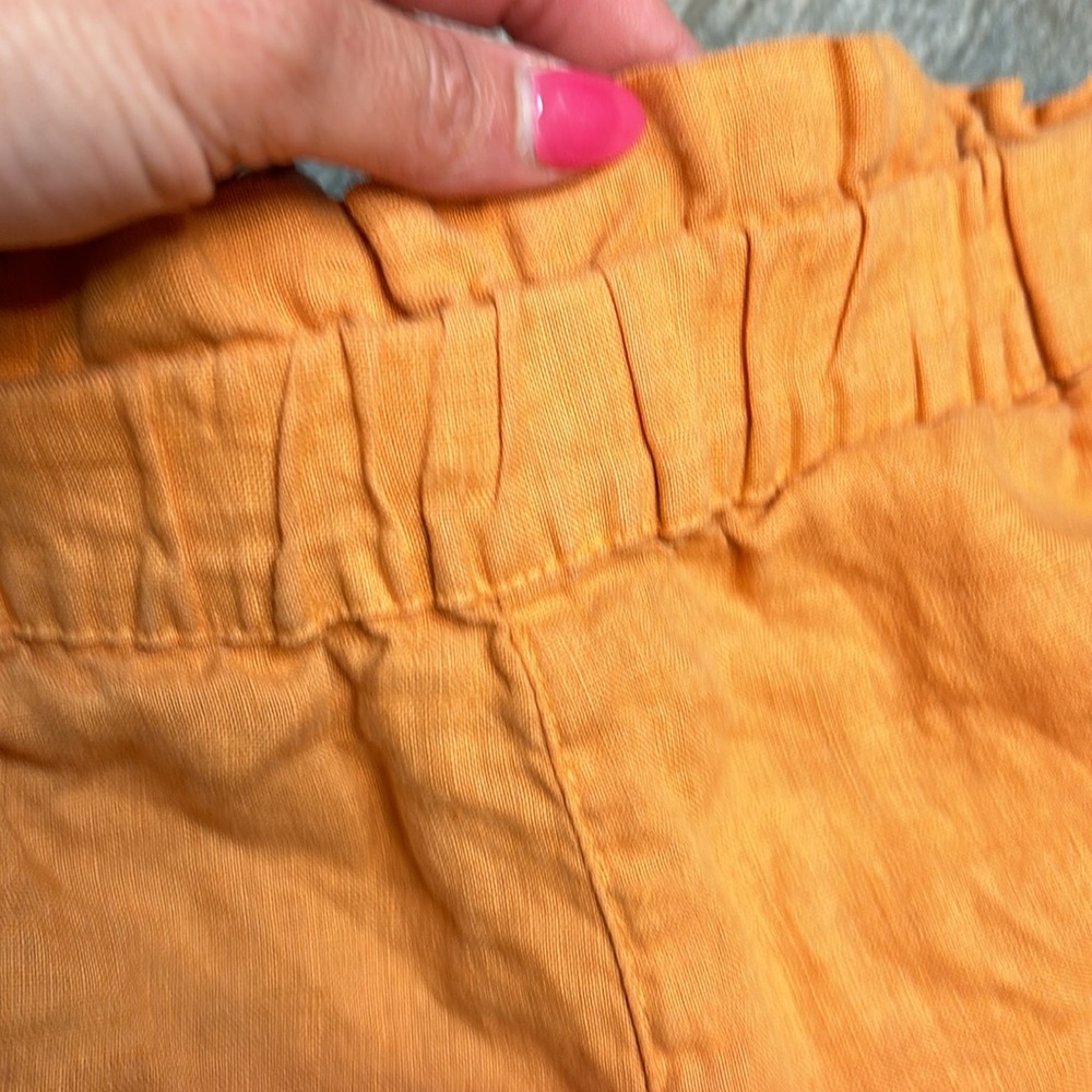 Linen shorts - Picture 3 of 5